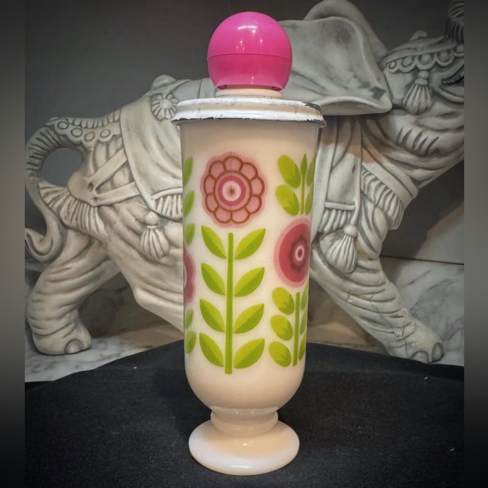 Vintage Avon “Dutch Treat” Demi-Cup Jar